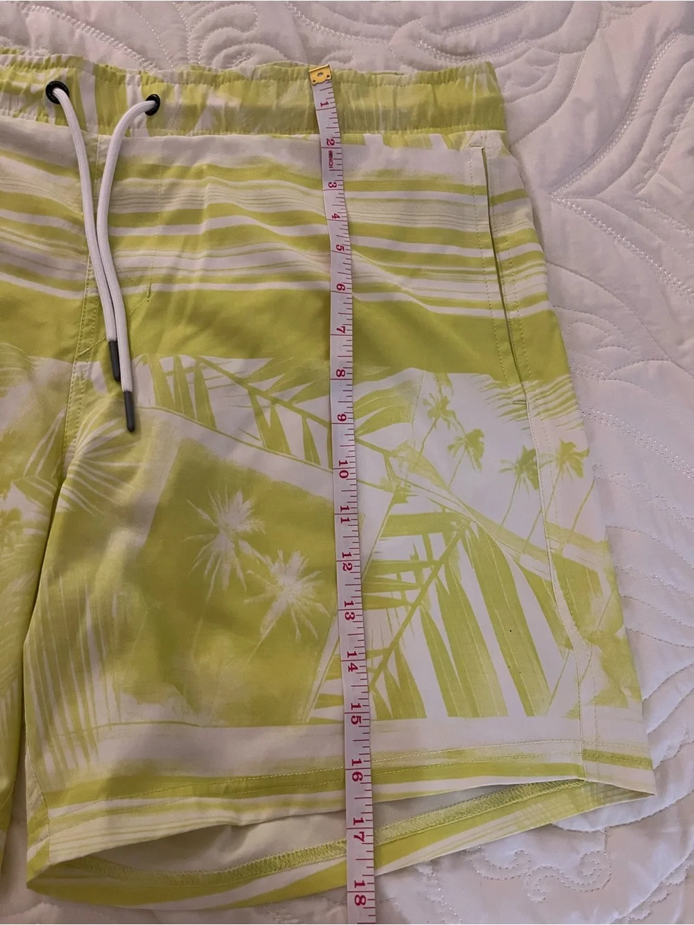 Spyder Men's Lime Green Palm-Print Swim Trunks size Large